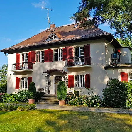 Waldhaus Otel Prieros