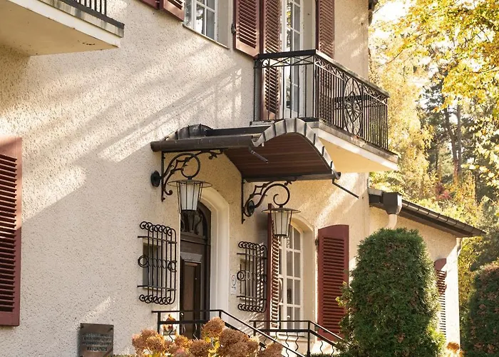 Szálloda Waldhaus 3*