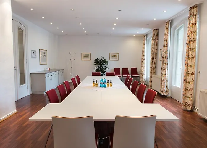 Szálloda Waldhaus 3*